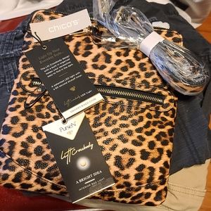 PurseN Crossbody w/light inside